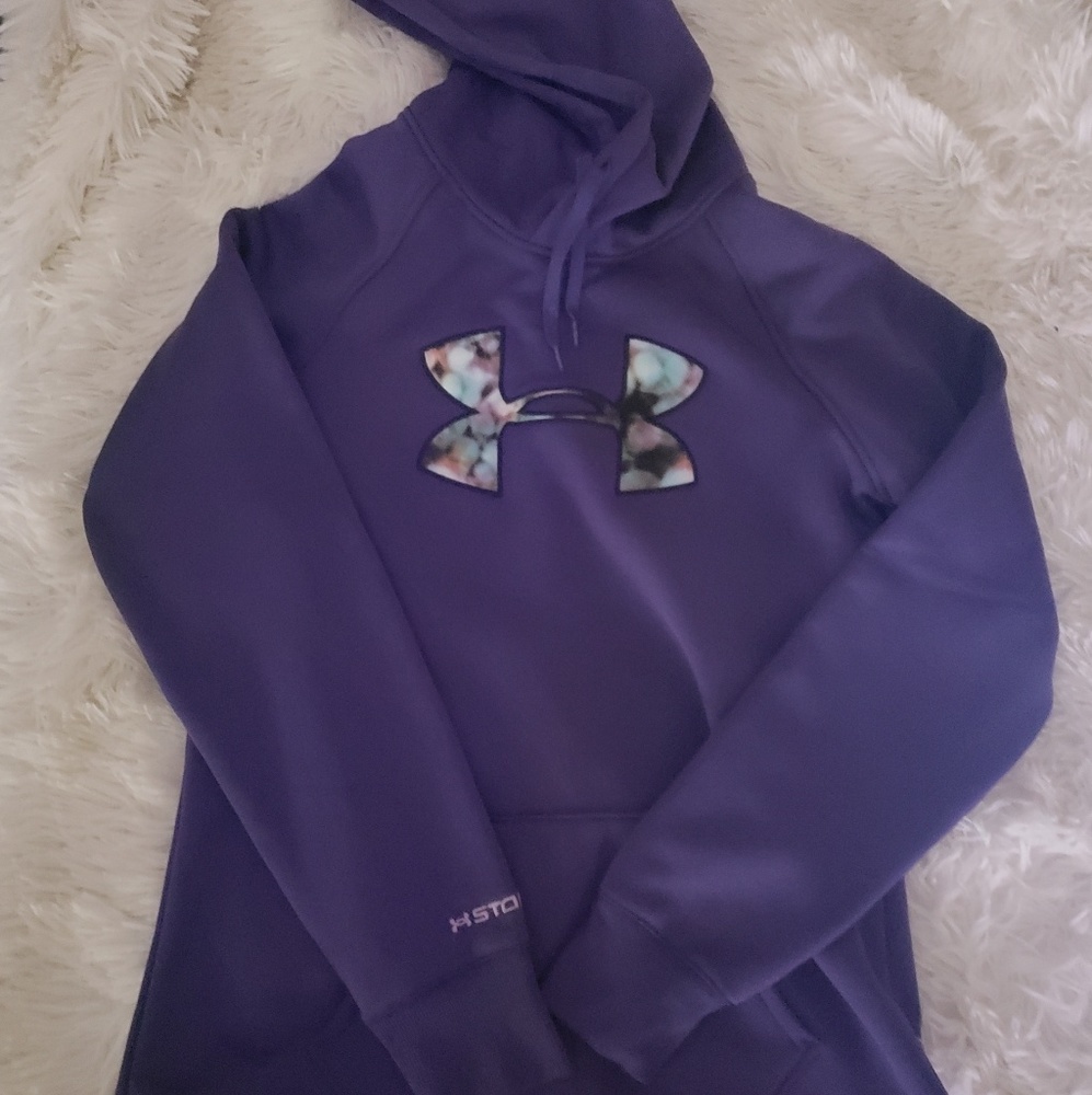 Under Armour Sweatshirt